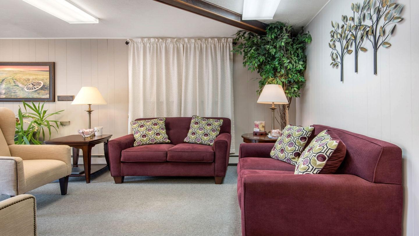 Anderson-Hence Funeral Home gallery image 5