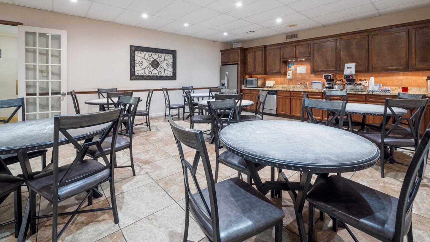 Anderson-Hence Funeral Home gallery image 2